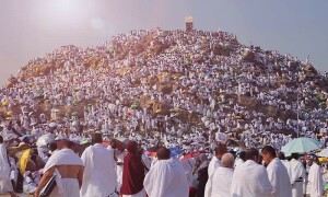 حج کی فیس ڈالرز میں ادا کرنے والے عازمین کو &rsquo;خصوصی رعایت&lsquo; دینے کا فیصلہ