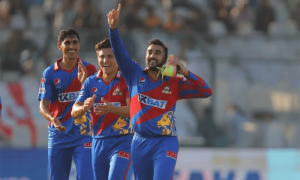 کراچی کنگز کے اسپنرز کے سامنے ملتان سلطانز بے بس، 66 رنز سے شکست
