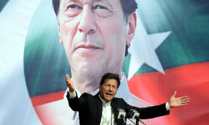 بلوچستان ہائیکورٹ نے عمران خان کے وارنٹ گرفتاری معطل کردیے