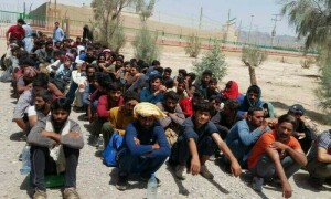 ایران سے 77 غیر قانونی پاکستانی تارکین وطن بے دخل