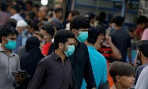 این سی او سی کی عوام کو ہجوم والے مقامات پر ماسک پہننے کی تجویز