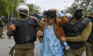 پی ٹی آئی کے گرفتار 102 کارکنوں کو کل انسداد دہشت گردی عدالت میں پیش کرنے کا حکم