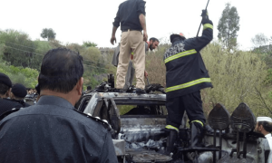 PTI leader, 9 others killed in attack on vehicle by &lsquo;rival group&rsquo; in Havelian: police