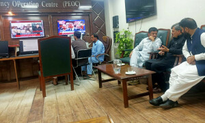 ملک کے مختلف علاقوں میں آنے والے زلزلے کی ویڈیوز وائرل