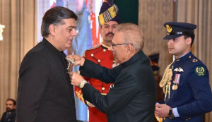 صدر مملکت عارف علوی نے نمایاں خدمات پر مختلف شخصیات کو سول اعزازات سے نوازا