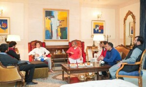 PTI hires US firm to highlight threats to Imran&rsquo;s life
