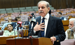 2 ججز کے فیصلے کے بعد قانون سازی نہیں کی تو مؤرخ ہمیں معاف نہیں کرے گا، وزیراعظم