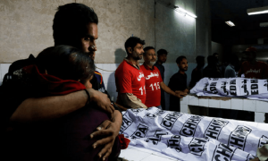 Stampede during food distribution claims 12 lives in Karachi