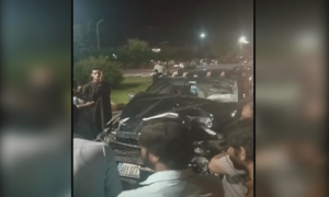 وفاقی وزیر مذہبی امور مولانا عبدالشکور ٹریفک حادثے میں جاں بحق