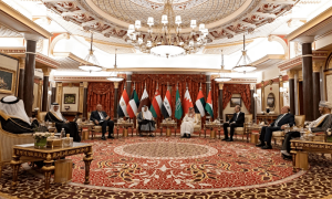Arab nations call for &lsquo;leadership role&rsquo; in solution to Syria crisis