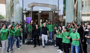 Apple opens first India store as fans show off vintage devices, take selfies