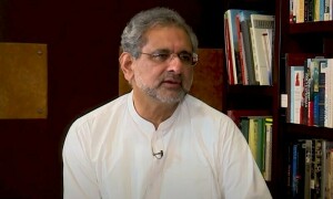 بحران جتنا شدید ہے وہ فوجی آمریت کو راغب کرنے کیلئے کافی ہے، شاہد خاقان عباسی