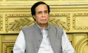Parvez Elahi booked on terror charges following &lsquo;attack&rsquo; on law enforcers during late-night raid