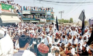 لکی مروت: دہشت گرد حملوں کے ردعمل میں شہریوں کی امن ریلی