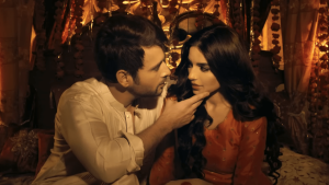 Review: You&rsquo;ll love Huey Tum Ajnabi if you bleed green, you&rsquo;ll hate it if you bleed red