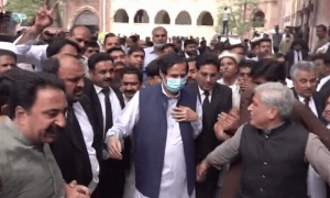 پرویز الہٰی کے گھر پر ایک اور چھاپہ، 15 مئی تک حفاظتی ضمانت منظور
