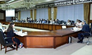 حکومت نے اراکینِ پارلیمان کی ترقیاتی اسکیموں کیلئے مختص رقم میں اضافہ کردیا
