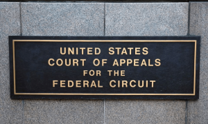 95-year-old US judge under pressure to quit