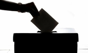 جمہوری و انتخابی عمل کی ساکھ کیسے متاثر ہوتی ہے؟