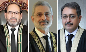 عدلیہ سے متعلق &rsquo;آڈیو لیکس&lsquo; کی تحقیقات، جسٹس فائز عیسیٰ کی سربراہی میں 3 رکنی کمیشن قائم