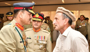 فوجی تنصیبات، یادگاروں اور شہدا کی حرمت پر حملے ناقابلِ برداشت ہیں، آرمی چیف