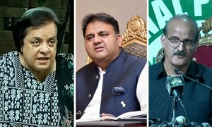 عمران خان نے پی ٹی آئی چھوڑنے والوں کی بنیادی پارٹی رکنیت منسوخ کردی