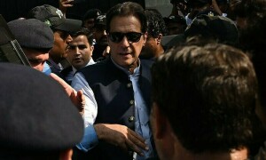 لاہور ہائیکورٹ نے عمران خان کی 121 مقدمات میں کارروائی روکنے کی درخواست نمٹادی