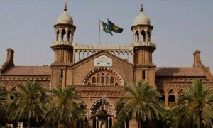 فوج کو اراضی دینے کیلئے منعقدہ اجلاس کے منٹس موجود نہ ہونے کا انکشاف