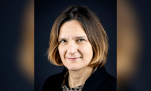 Nobel-winning economist calls for climate tax as carbon costs lives