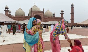 Govt extends Eidul Azha holidays Govt extends Eidul Azha holidays