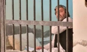 کرپشن کیس: پی ٹی آئی کے علی محمد خان ریمانڈ پر جیل منتقل