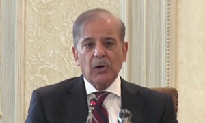 سویڈن حکومت قرآن پاک کی بے حرمتی کرنے والے مجرموں کے خلاف تادیبی کارروائی کرے، وزیراعظم