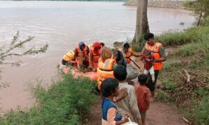PM wants foolproof arrangements in place ahead of possible flooding in rivers