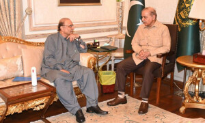 PM Shehbaz meets Zardari, Jahangir Tareen in Lahore as parties gear up for polls