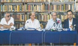&rsquo;وزیر خزانہ کا کام ماضی کے قرضوں کی ادائیگی کے لیے مزید قرض لینا رہ گیا&lsquo;