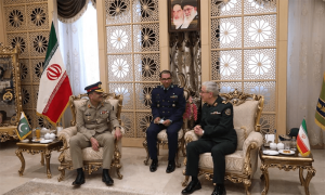 پاکستانی اور ایرانی افواج کا سرحدی علاقوں میں دہشت گردی کی لعنت کے خاتمے کا عزم