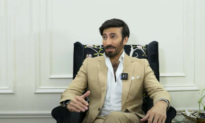 عروہ حسین سے متعلق متنازع بات کرنے پر افسوس ہے، اعجاز اسلم