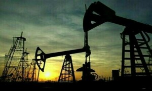 عالمی منڈی میں تیل کی قیمت 4 ماہ کی بلند سطح پر پہنچ گئی