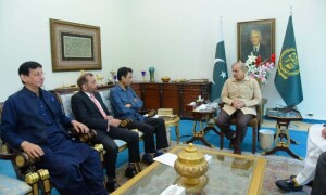Govt &lsquo;agrees&rsquo; on interim premier, name kept under wraps