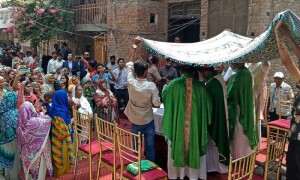Christians pray among rubble of ransacked church for first Sunday service since Jaranwala incident