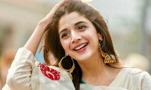 لوگ کہتے ہیں میں نے آواز تبدیل کرانے کی سرجری کروائی ہے، ماورا حسین