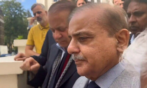 نواز شریف اکتوبر میں پاکستان آئیں گے، شہباز شریف