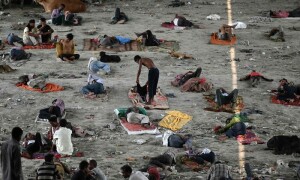 Heat records topple across sweltering Asia