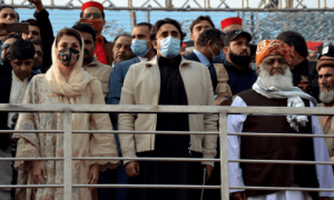 انتخابات نزدیک آتے ہی اہم اتحادیوں نے پی ڈی ایم سے کنارہ کشی اختیار کرلی