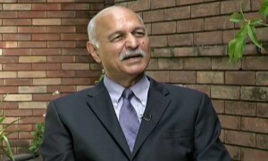 PML-N&rsquo;s Mushahid advises Nawaz to adopt &lsquo;forward-looking approach&rsquo; on accountability of former generals