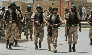 سندھ: سکرنڈ میں رینجرز کی کارروائی میں جرائم پیشہ افراد ہلاک، متعدد اہلکار زخمی