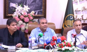 پنجاب: گردوں کی غیرقانونی پیوندکاری میں ملوث گروہ سرغنہ سمیت گرفتار