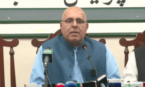 غیر قانونی طور پر ملک میں آنے والوں کا خاتمہ اب ناگزیر ہوچکا، وزیر اطلاعات بلوچستان