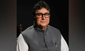 خسارے میں چلنے والے بڑے سرکاری اداروں کی نجکاری ہوگی، نگران وزیر نجکاری