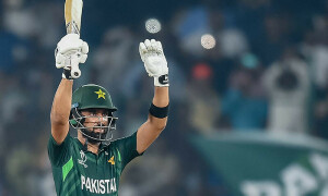 اوپنر عبداللہ شفیق کی پہلے ہی میچ میں شاندار تاثر چھوڑنے کی روایت برقرار